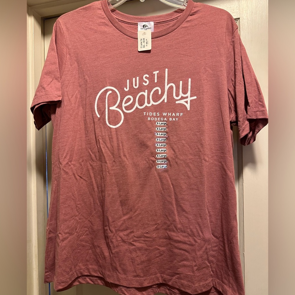 NWT XL (fits like a large) Bodega Bay, Ca  Ladies T-shirt